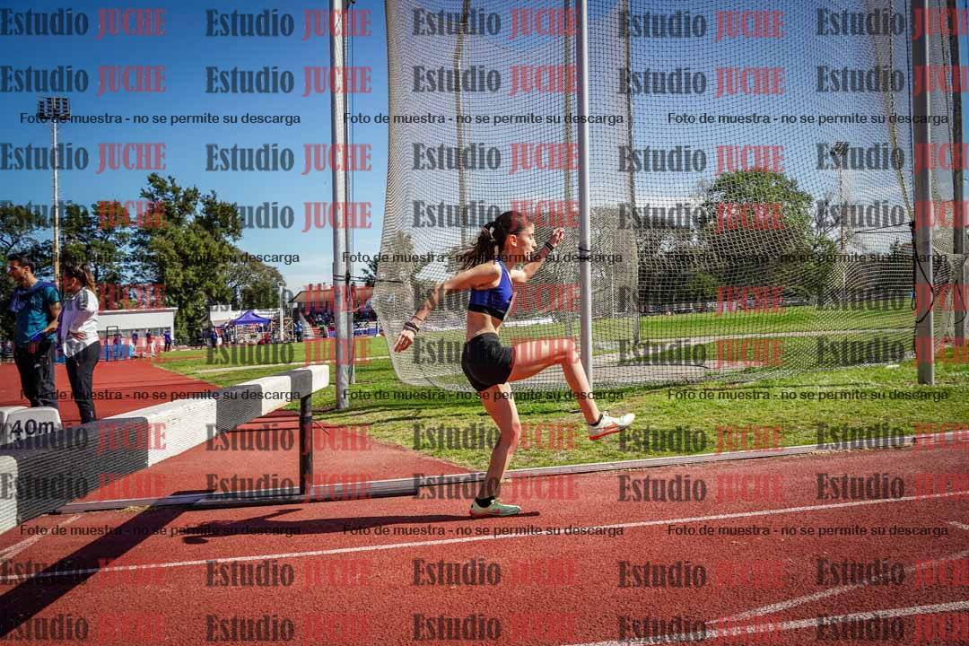 Fotos de los 1500 m con obstáculos de mujeres