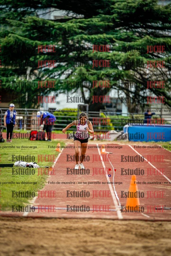 Fotos del salto en largo de mujeres - hexatlón 4