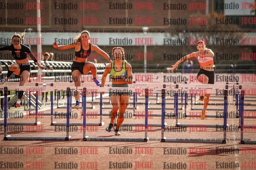Fotos de los 100 m con vallas de mujeres