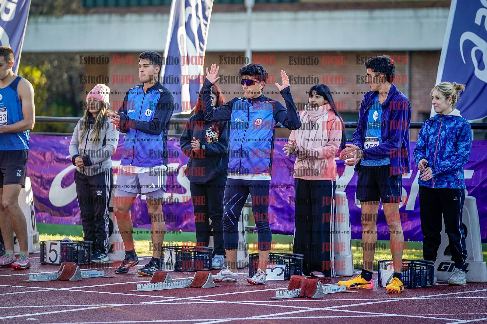 Fotos de los 110 m con vallas de varones - decatlón 6