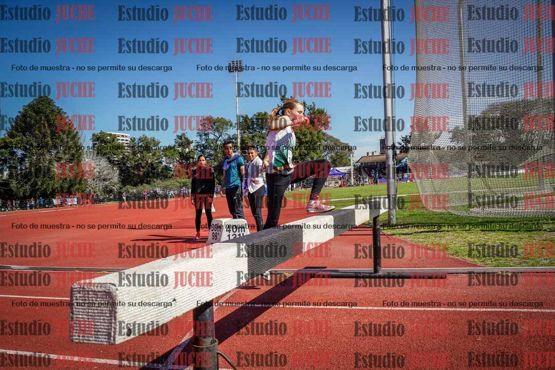 Fotos de los 1500 m con obstáculos de mujeres