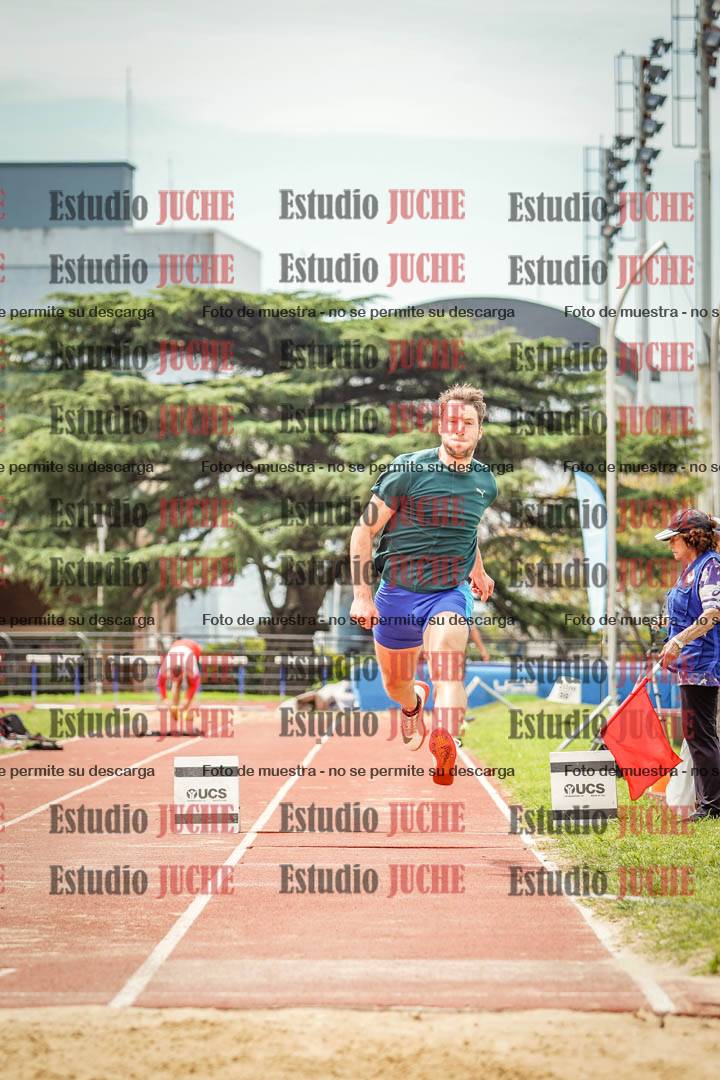 Fotos del salto triple de varones