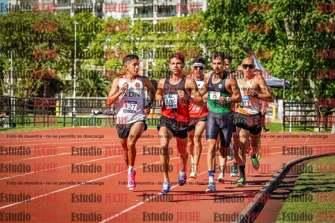 Fotos de los 10.000 m de varones - serie 1