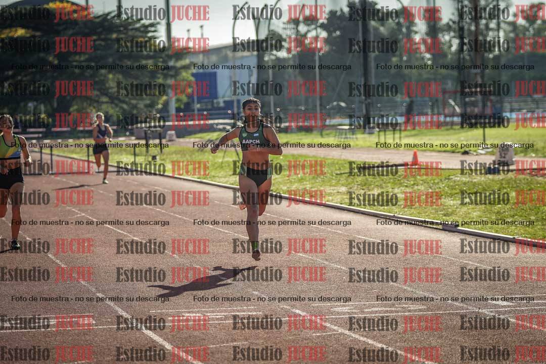 Fotos de los 400 m con vallas de mujeres