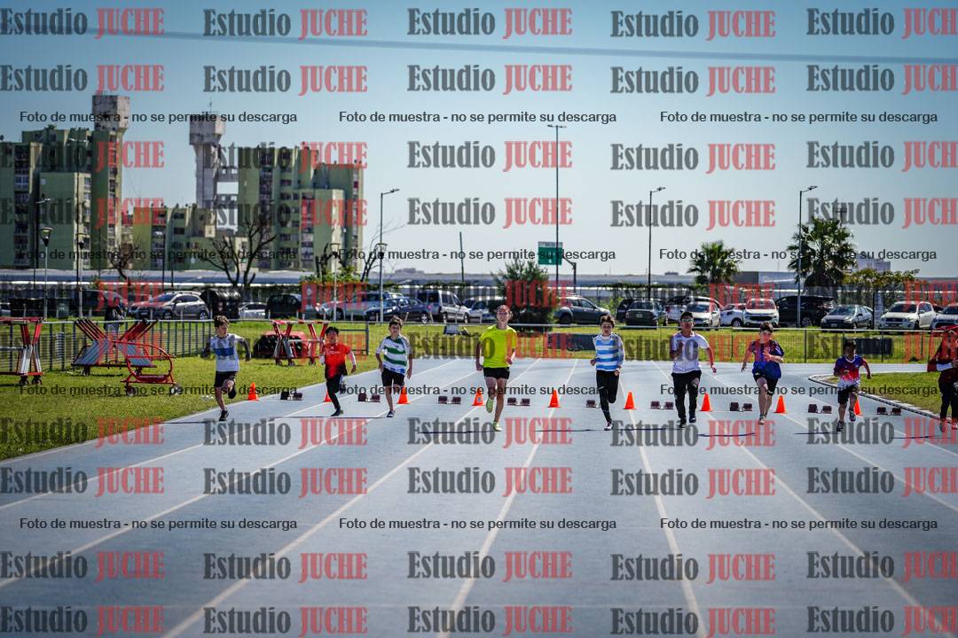 Fotos de los 50 m llanos de varones