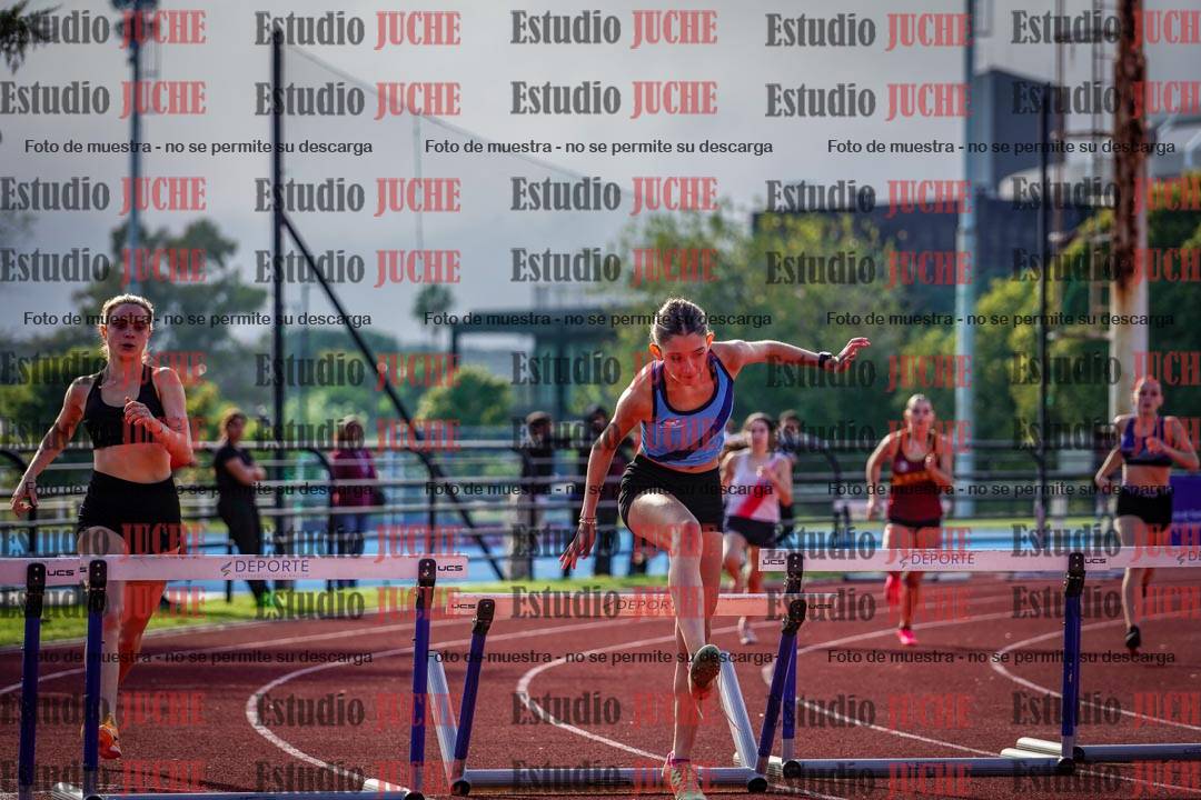 Fotos de los 400 m con vallas de mujeres