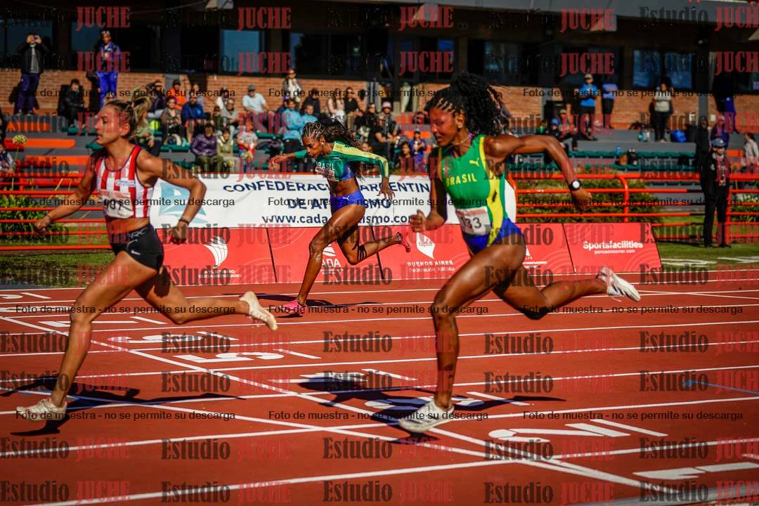 Fotos de los 100 m con vallas de mujeres - hepta 1