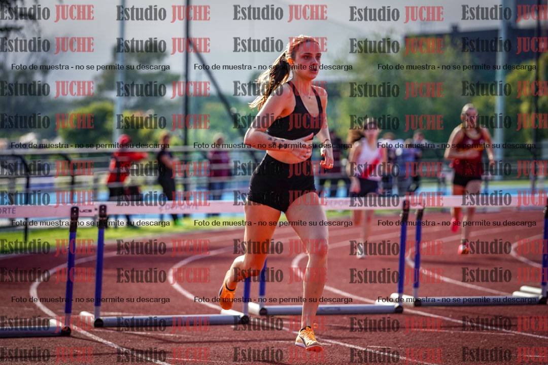 Fotos de los 400 m con vallas de mujeres