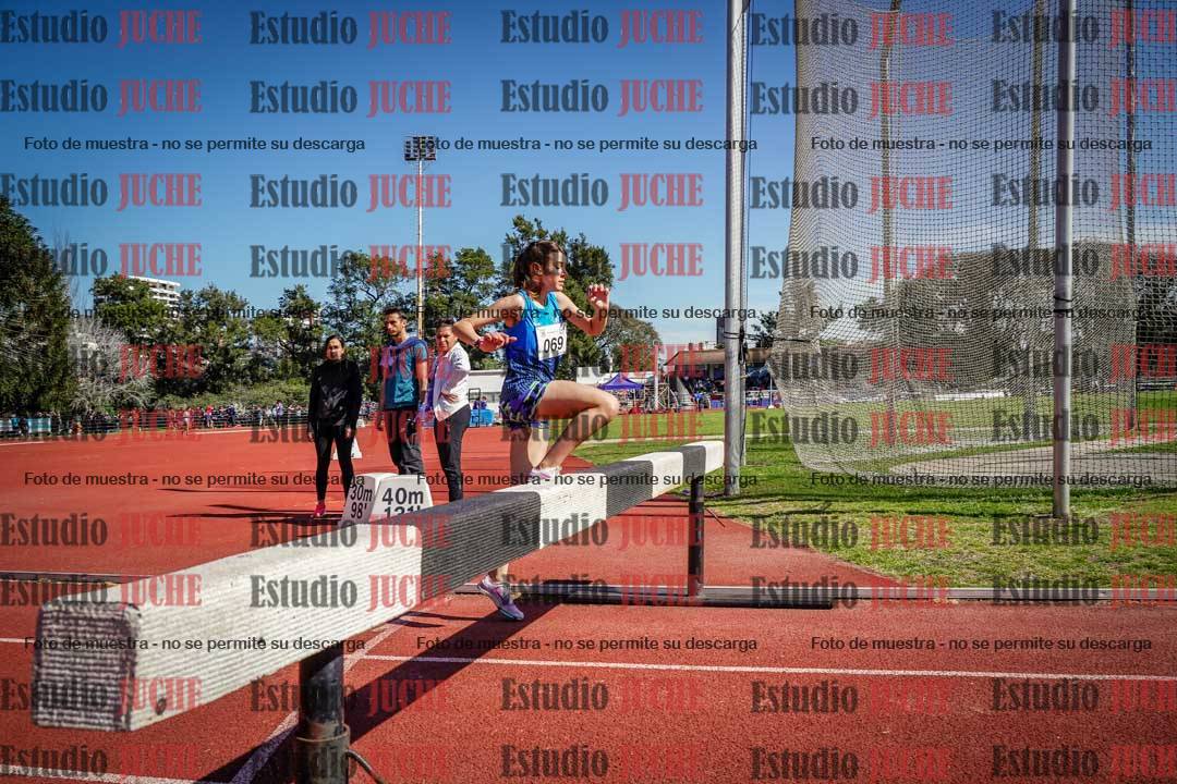 Fotos de los 1500 m con obstáculos de mujeres