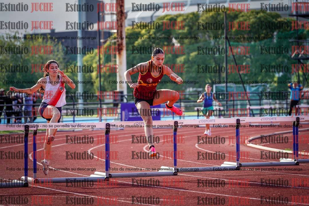 Fotos de los 400 m con vallas de mujeres