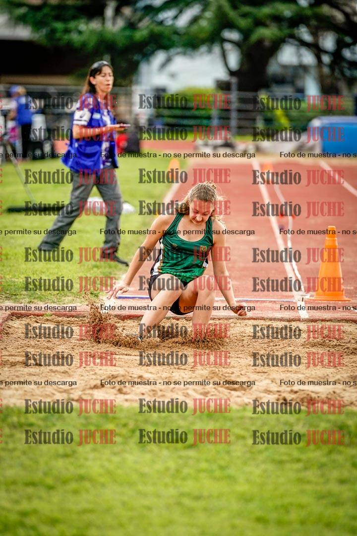 Fotos del salto en largo de mujeres - hexatlón 4