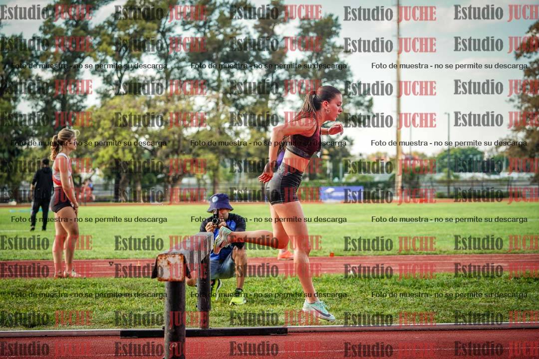 Fotos de los 2000 m con obstáculos de mujeres