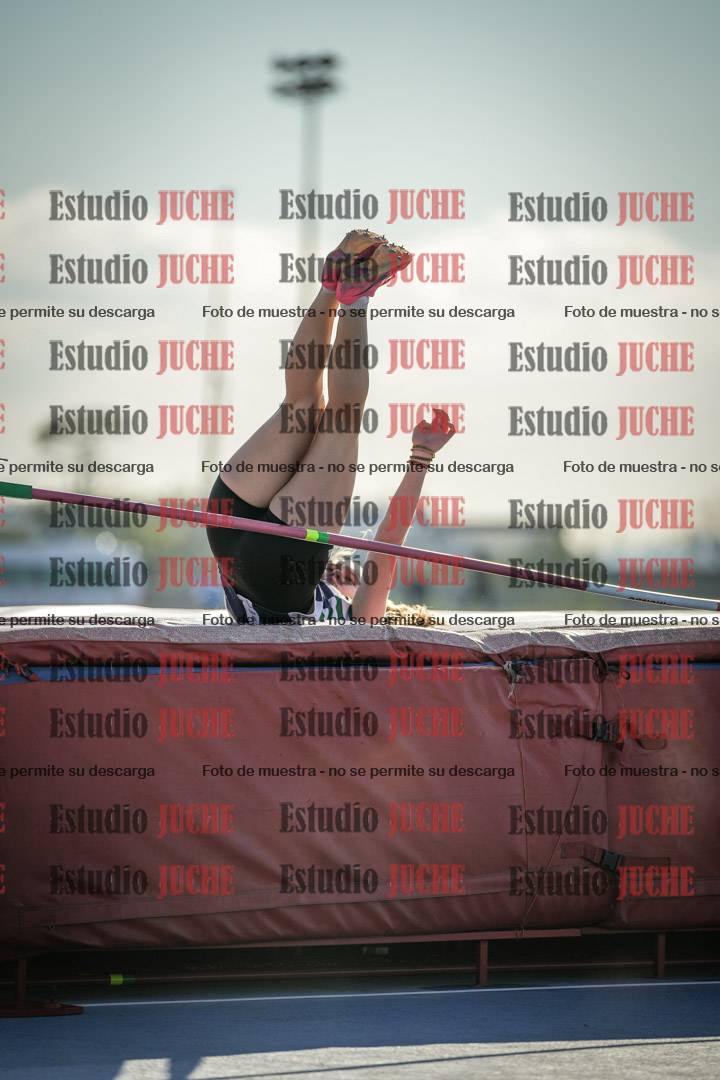 Fotos del salto en alto de mujeres - combinadas 2