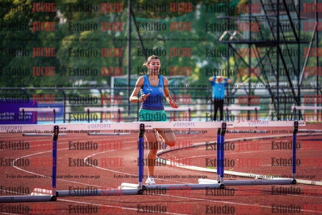 Fotos de los 400 m con vallas de mujeres