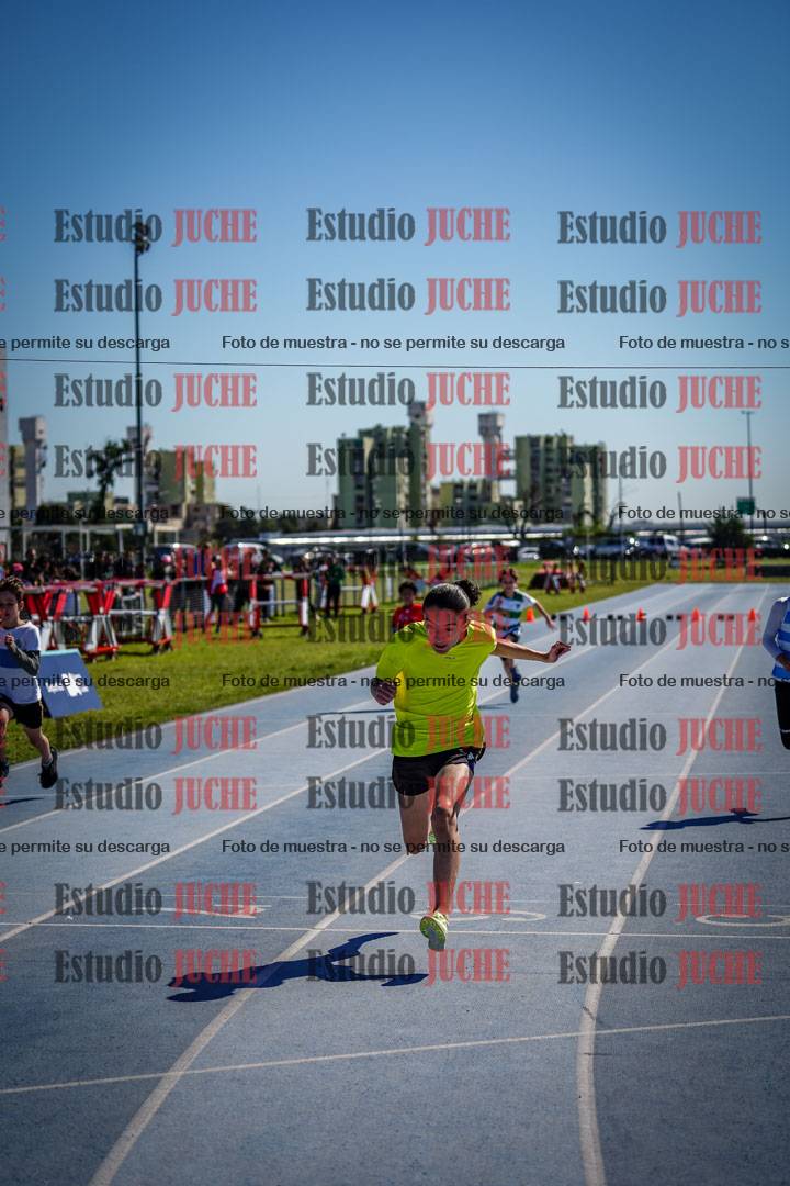 Fotos de los 50 m llanos de varones