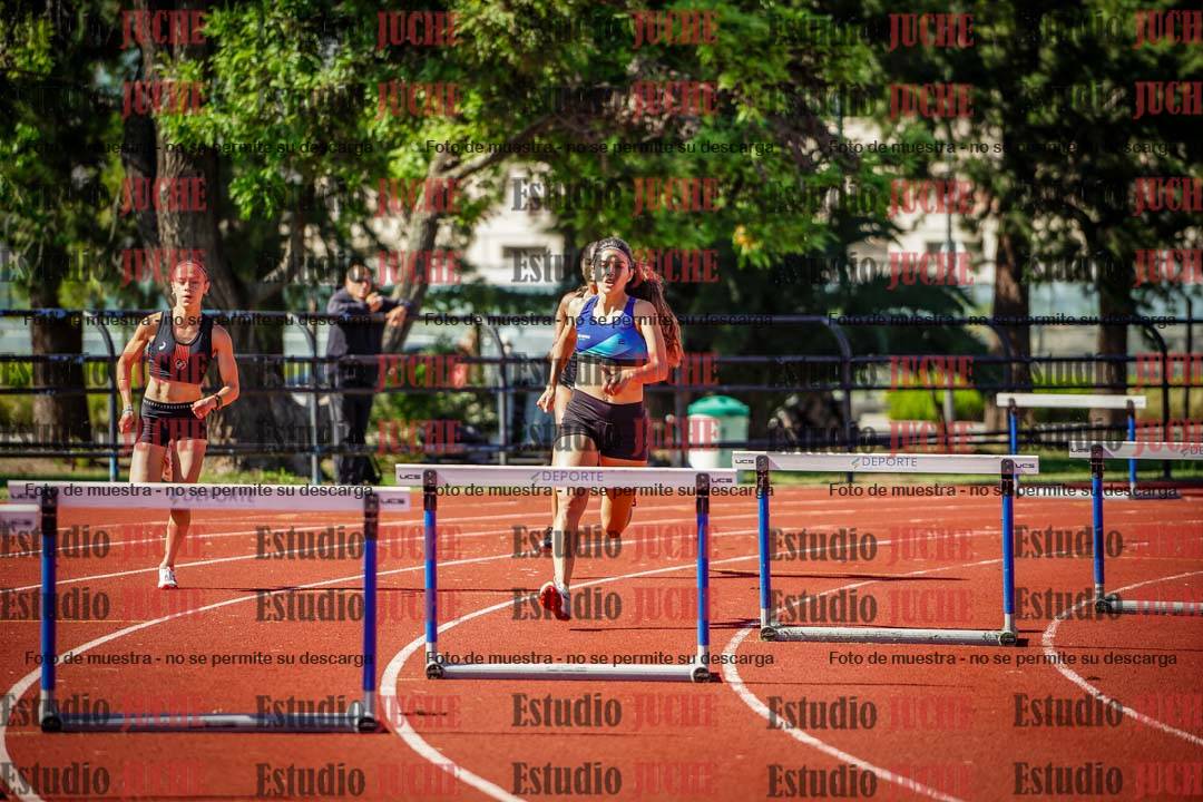 Fotos de los 400 m con vallas de mujeres