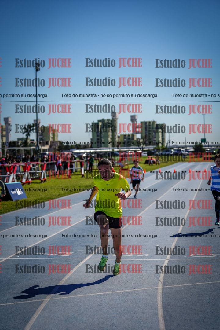 Fotos de los 50 m llanos de varones