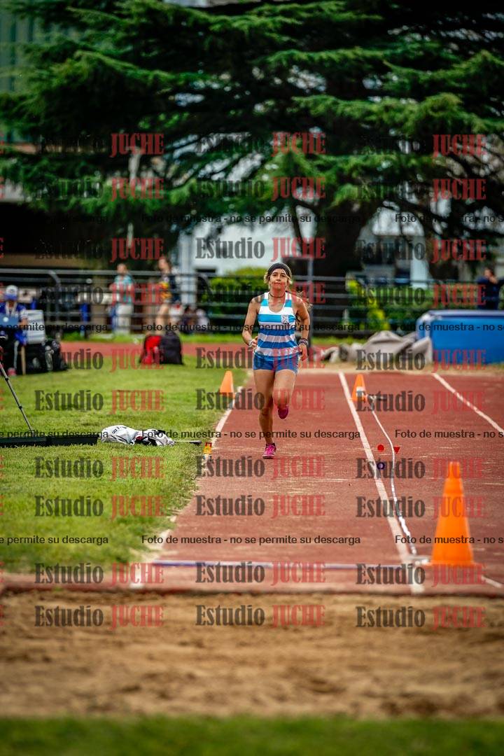 Fotos del salto en largo de mujeres - hexatlón 4