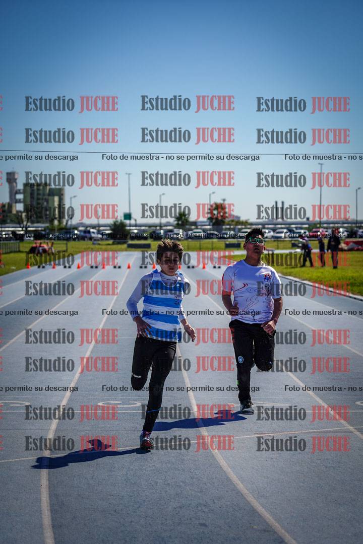 Fotos de los 50 m llanos de varones