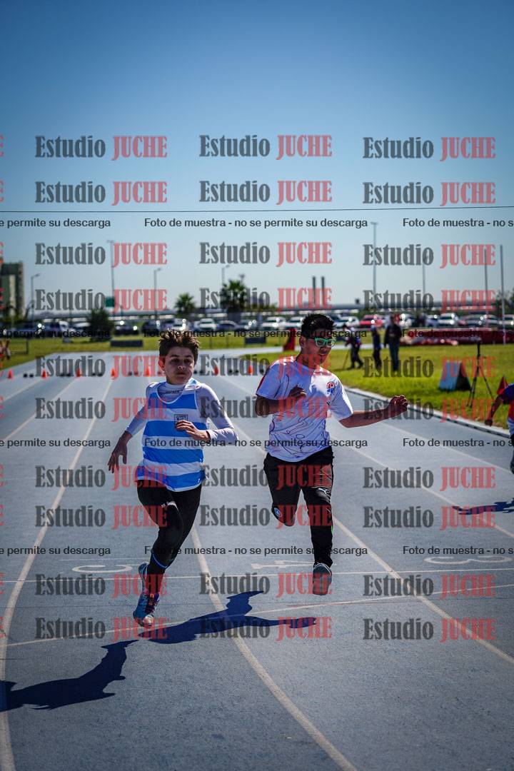 Fotos de los 50 m llanos de varones