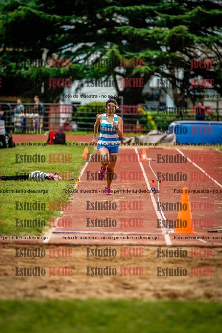 Fotos del salto en largo de mujeres - hexatlón 4