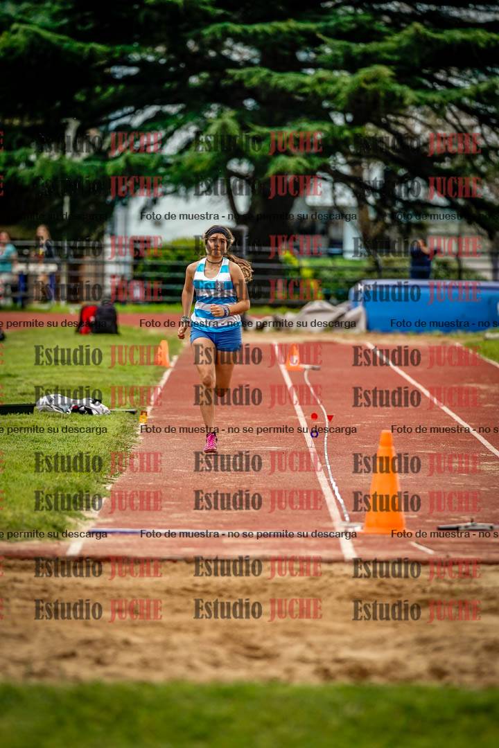 Fotos del salto en largo de mujeres - hexatlón 4