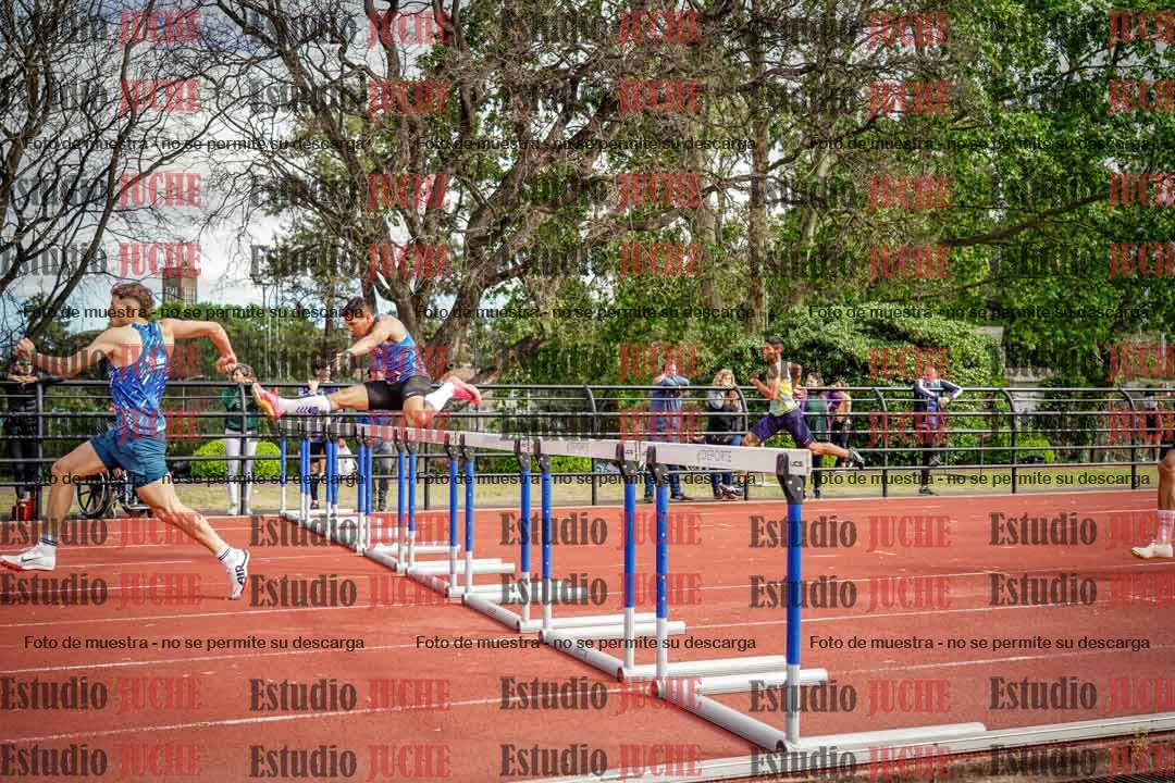 Fotos de los 400 m con vallas de varones