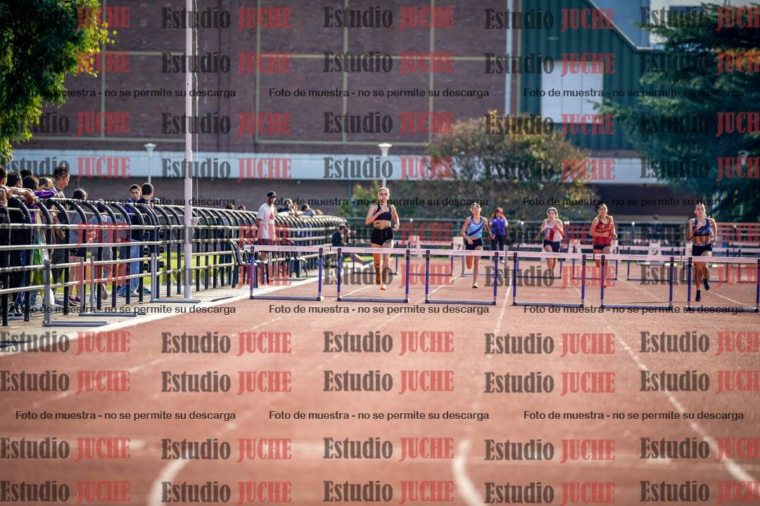 Fotos de los 400 m con vallas de mujeres