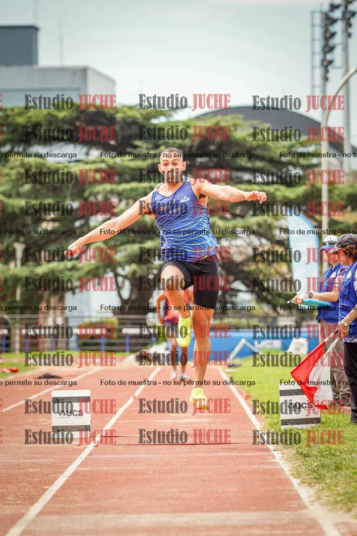 Fotos del salto triple de varones