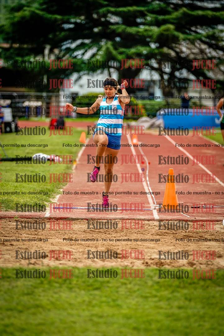 Fotos del salto en largo de mujeres - hexatlón 4
