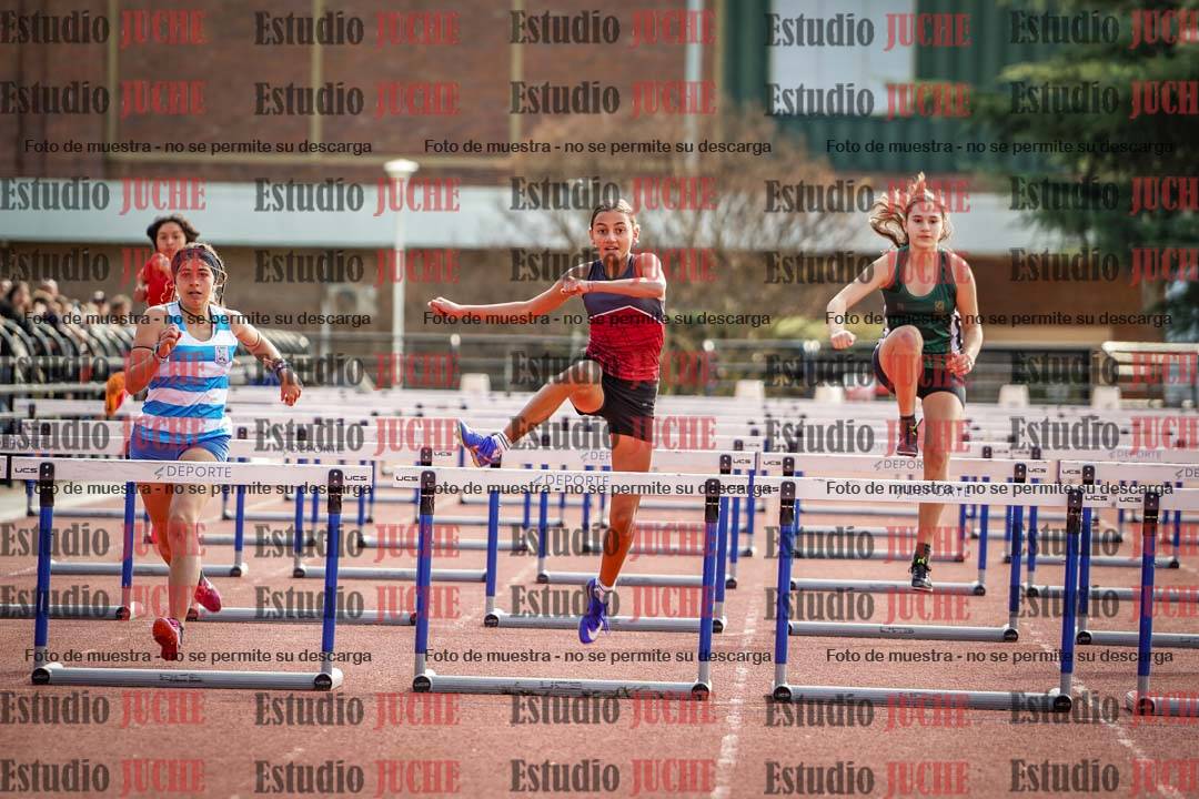Fotos de los 80 m con vallas de mujeres - hexatlón 1