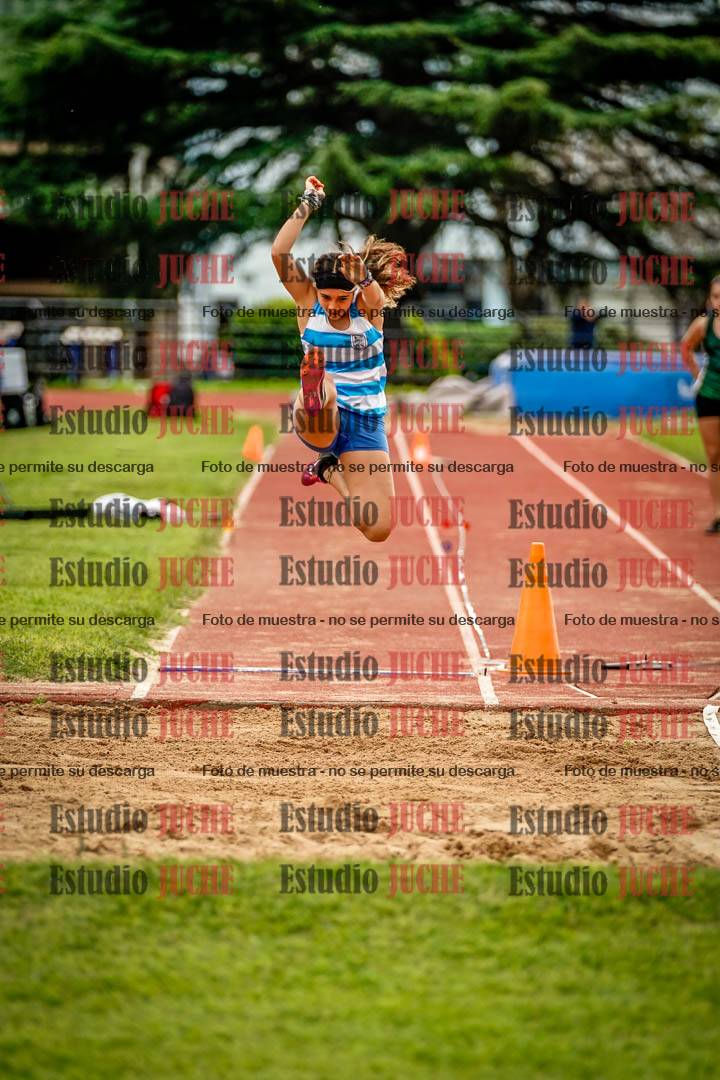 Fotos del salto en largo de mujeres - hexatlón 4