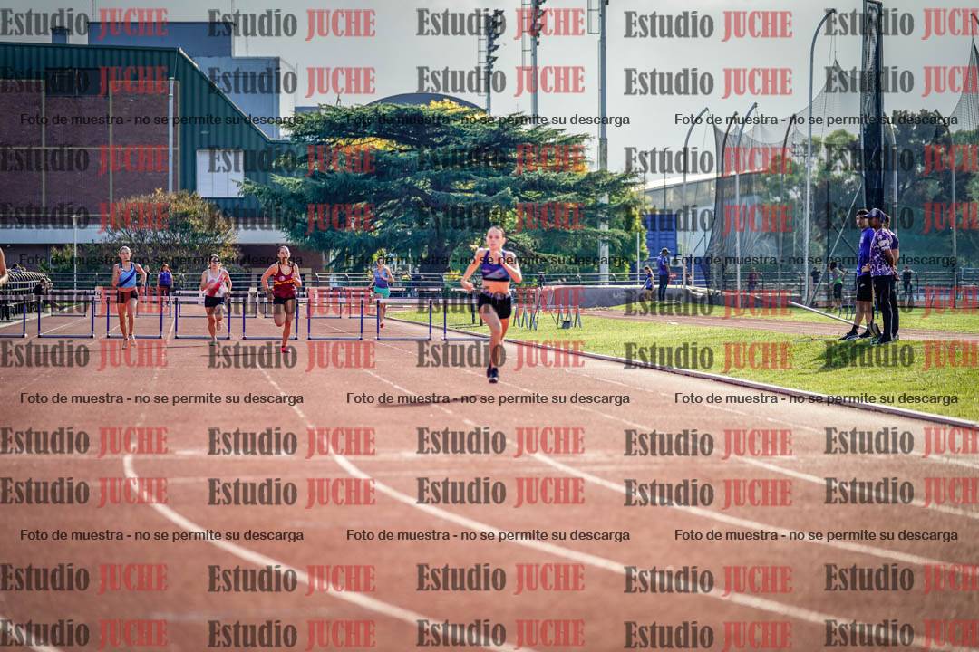 Fotos de los 400 m con vallas de mujeres