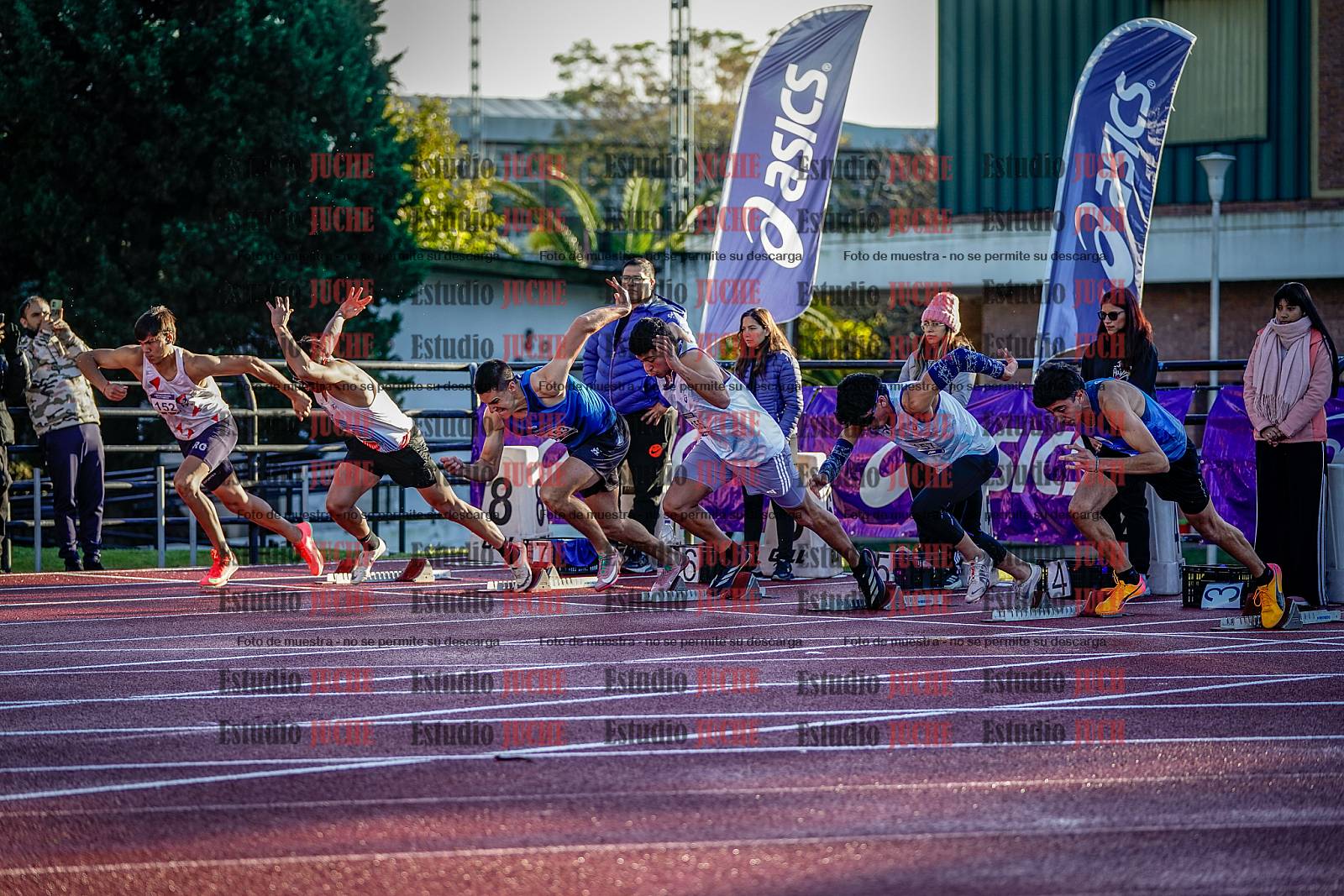 Fotos de los 110 m con vallas de varones - decatlón 6