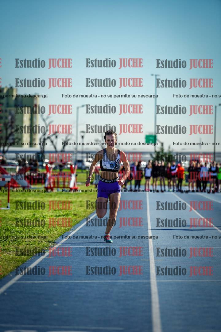 Fotos de los 80 m llanos de mujeres - U14