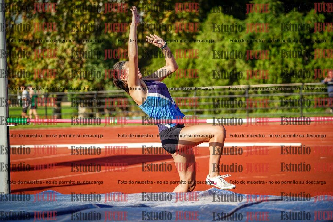Fotos del salto en alto de mujeres - hepta 2