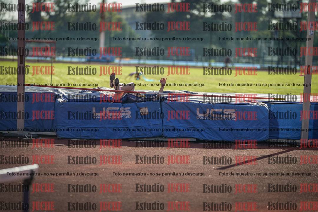 Fotos del salto en alto - grupo 1