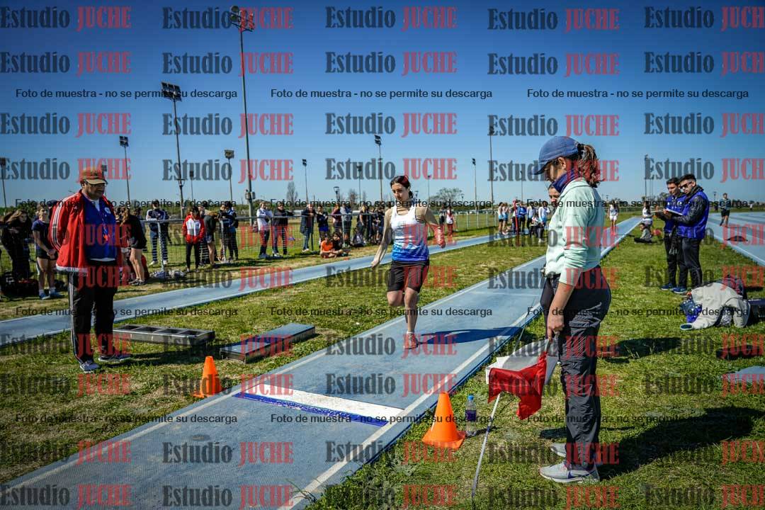 Fotos del salto en largo de mujeres - U15
