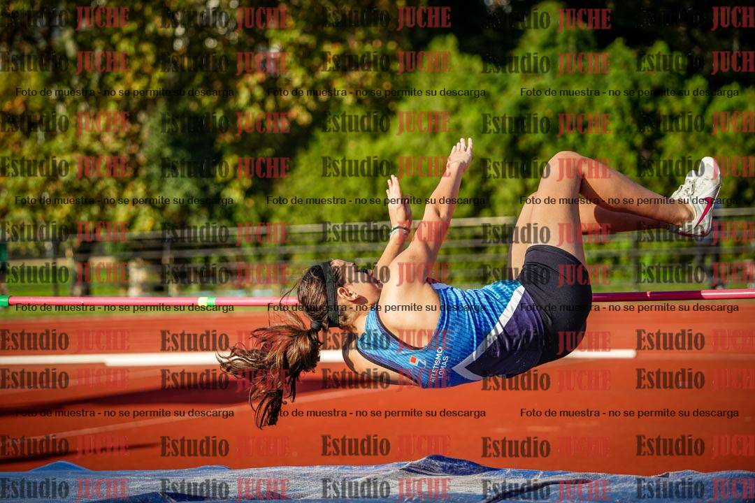 Fotos del salto en alto de mujeres - hepta 2