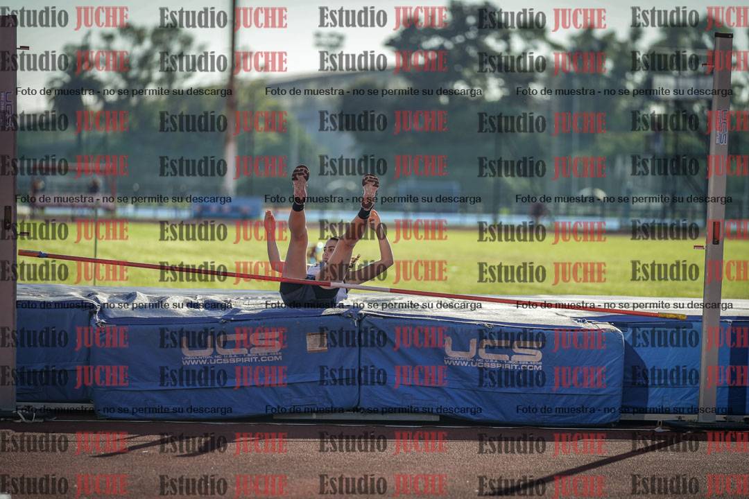 Fotos del salto en alto - grupo 1
