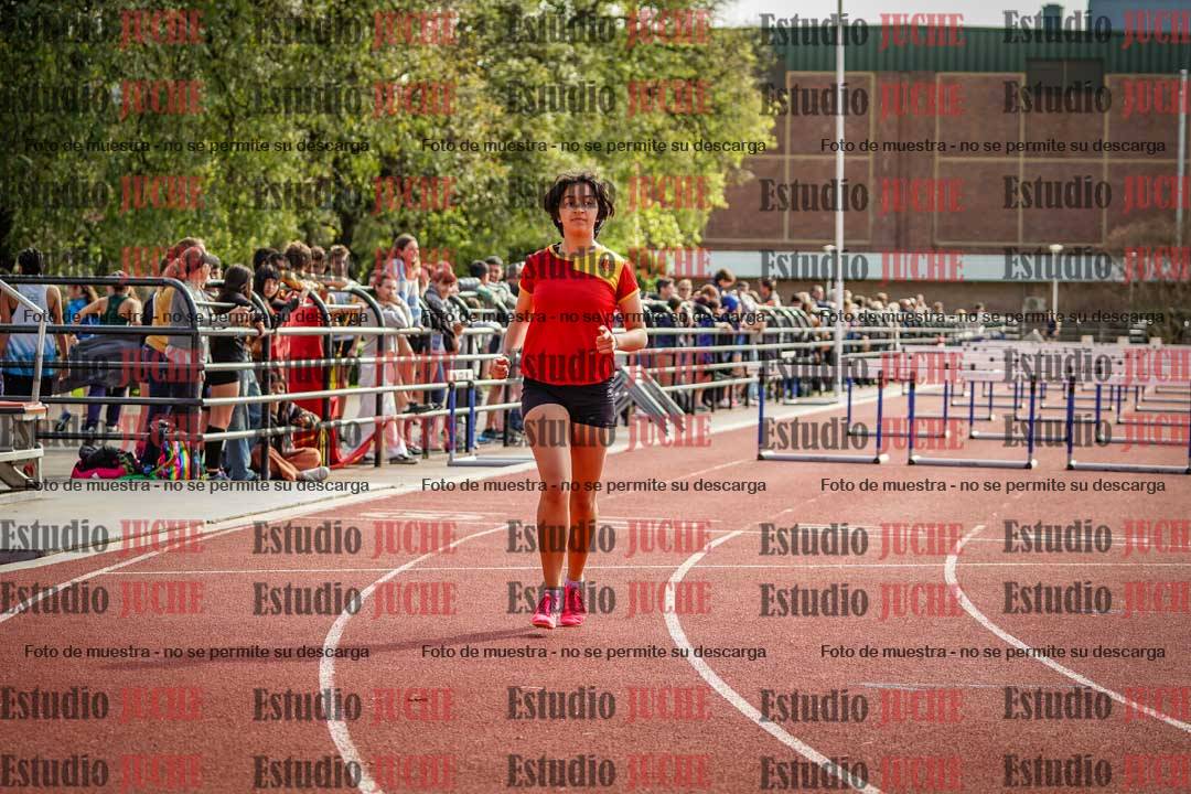 Fotos de los 80 m con vallas de mujeres - hexatlón 1