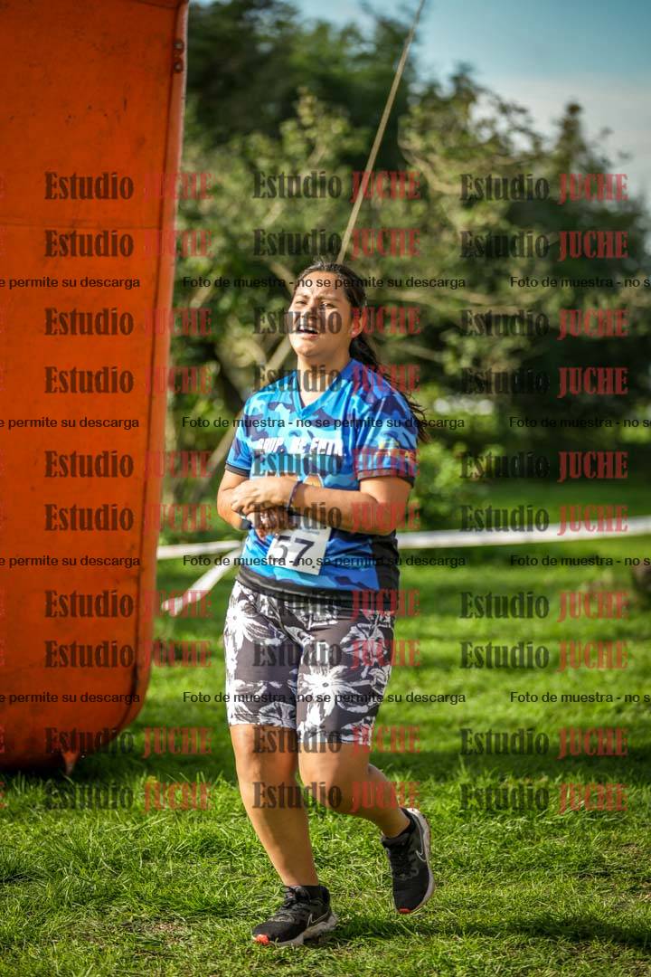 Fotos de la llegada del cross de 4000 m - mujeres