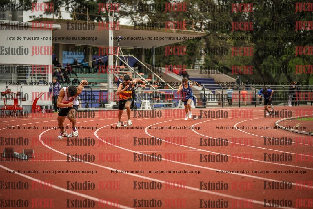 Fotos de los 400 m con vallas de varones