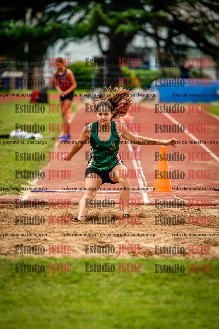 Fotos del salto en largo de mujeres - hexatlón 4