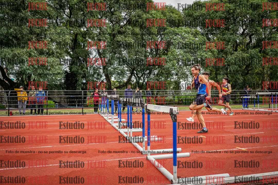 Fotos de los 110 m con vallas de varones