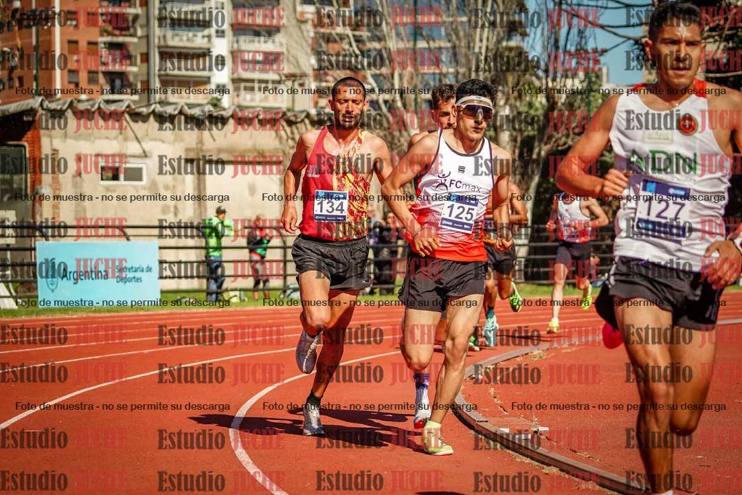 Fotos de los 10.000 m de varones - serie 1