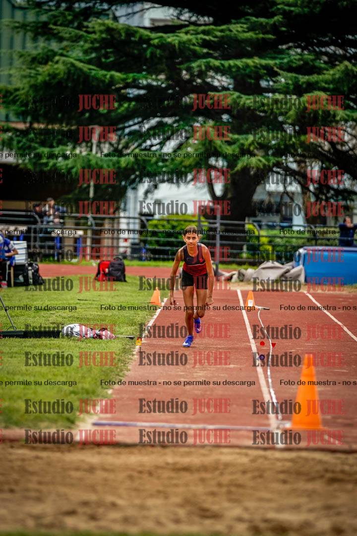 Fotos del salto en largo de mujeres - hexatlón 4