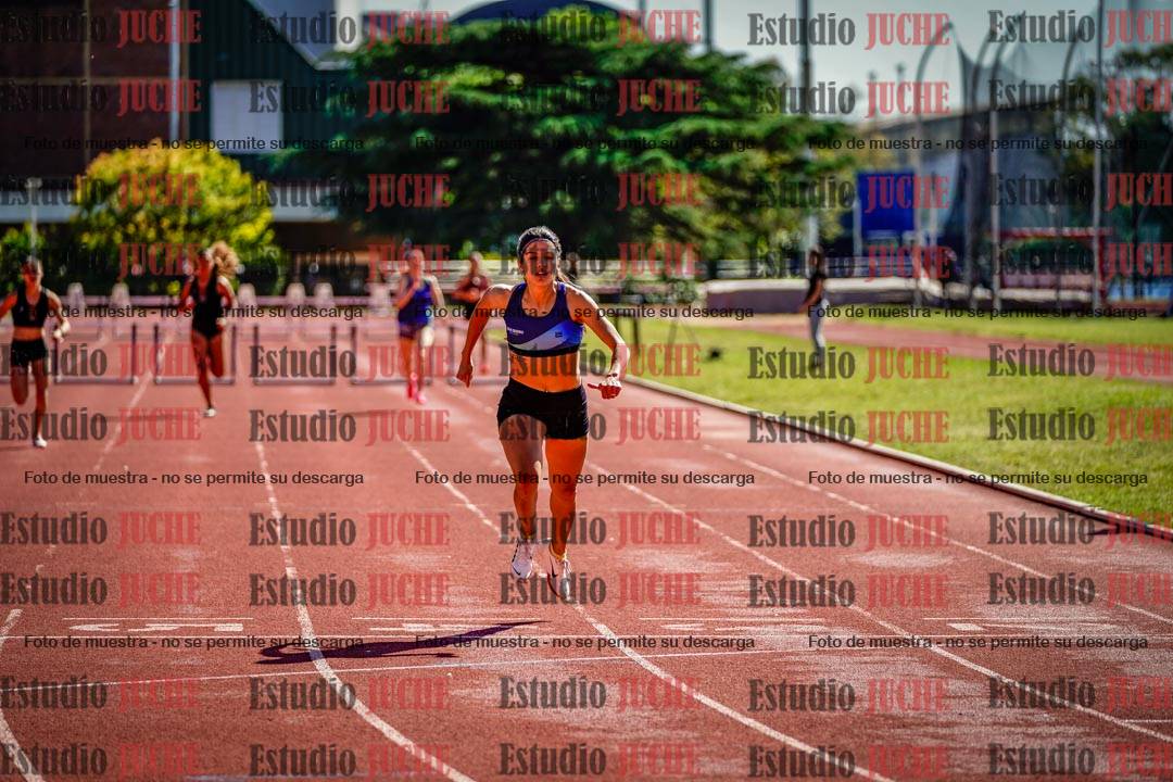 Fotos de los 400 m con vallas de mujeres