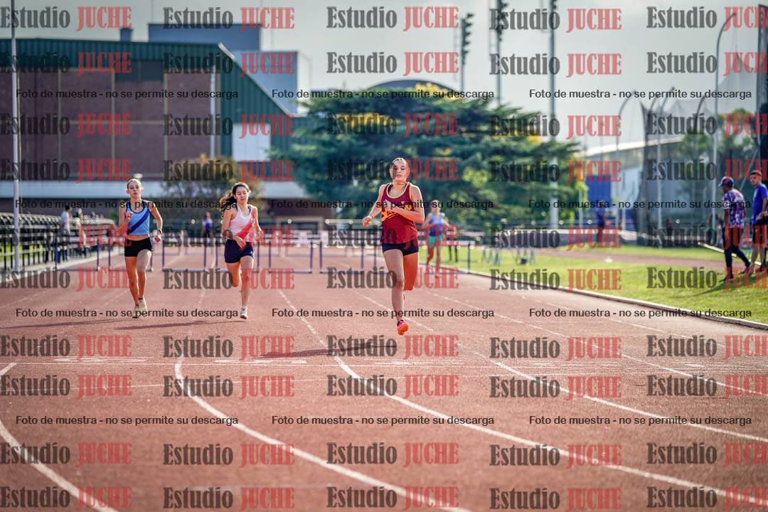 Fotos de los 400 m con vallas de mujeres
