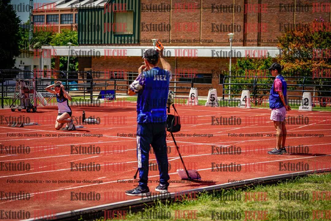 Fotos de los 100 m con vallas de mujeres